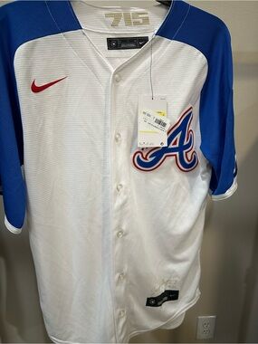 Atlanta Braves Nike White Jersey with Blue and Red Team Logo NWT